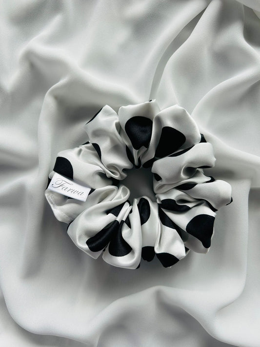 Silk Scrunchie - Black & White